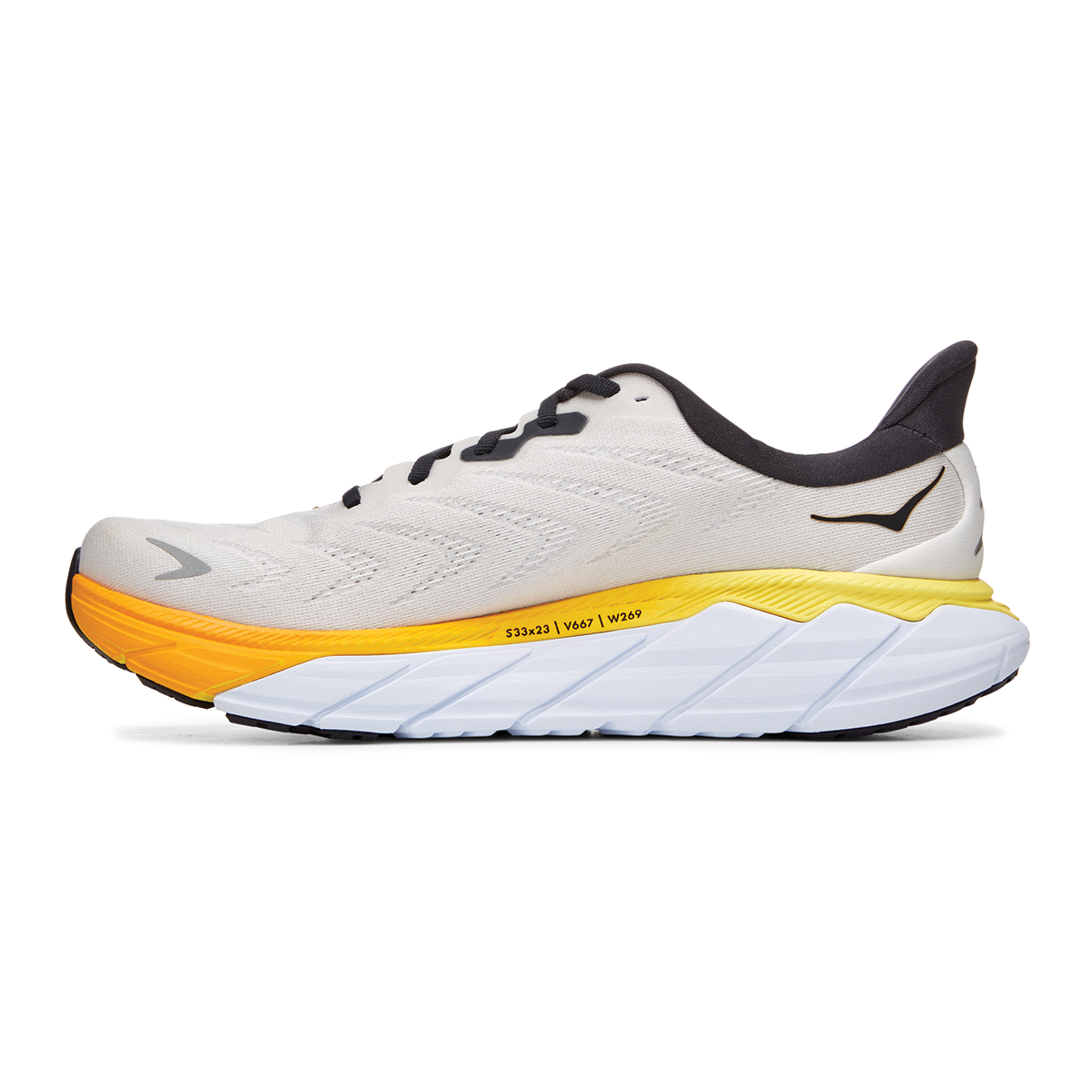 Hoka Arahi 6 running shoe in Nimbus Cloud/Blanc De Blanc colorway with yellow midsole