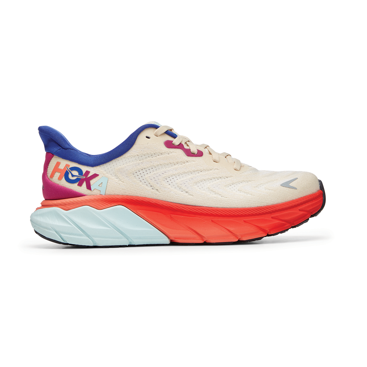 Hoka Arahi 6 running shoe in Short Bread/Fiesta colorway with cream upper and coral midsole