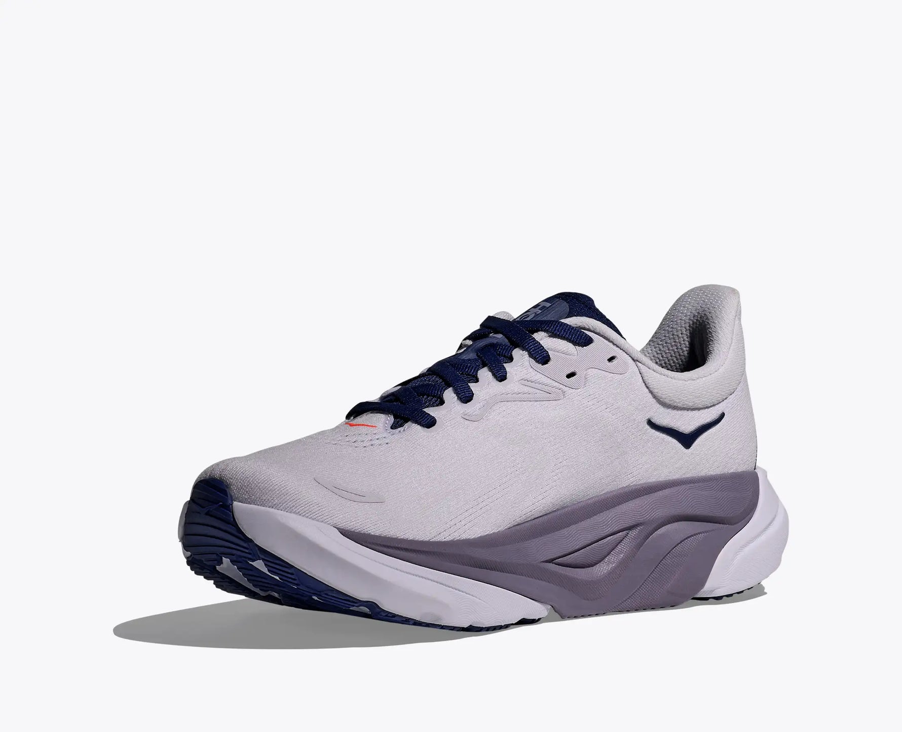Hoka Arahi 8 women's running shoe in lilac cream with navy accents