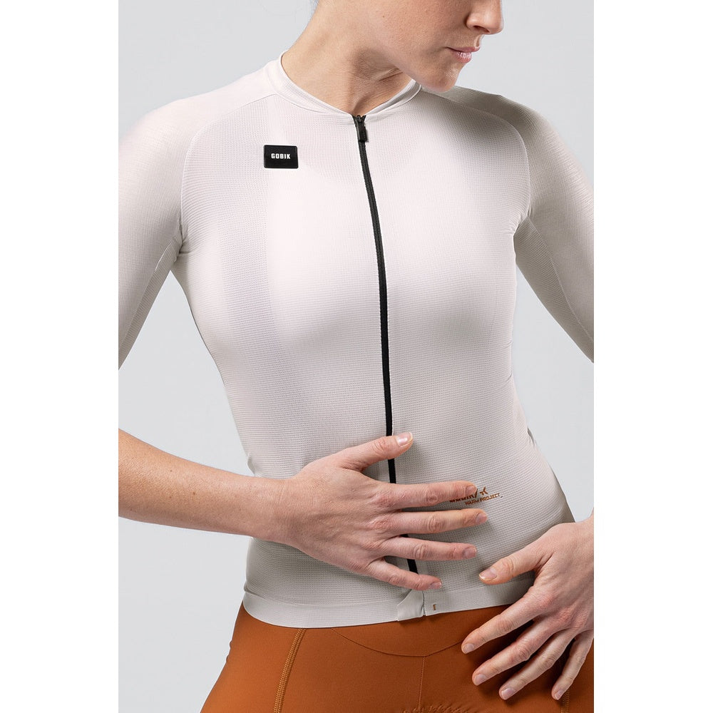Gobik Infinity short sleeve cycling jersey in light gray with full zip front