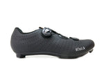 Fizik Tempo Overcurve R5 cycling shoe in black with BOA closure system