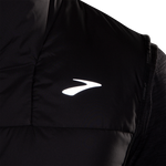 Brooks Shield Hybrid Vest 3.0 in black with reflective Brooks logo detail closeup