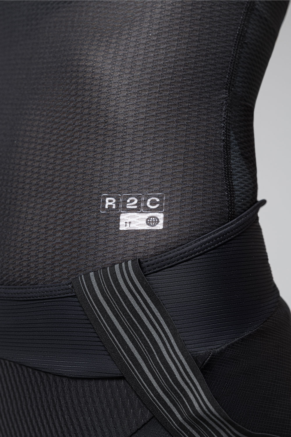 Gobik Second Skin Women's Baselayer in Moonless black showing fabric texture and R2C logo detail