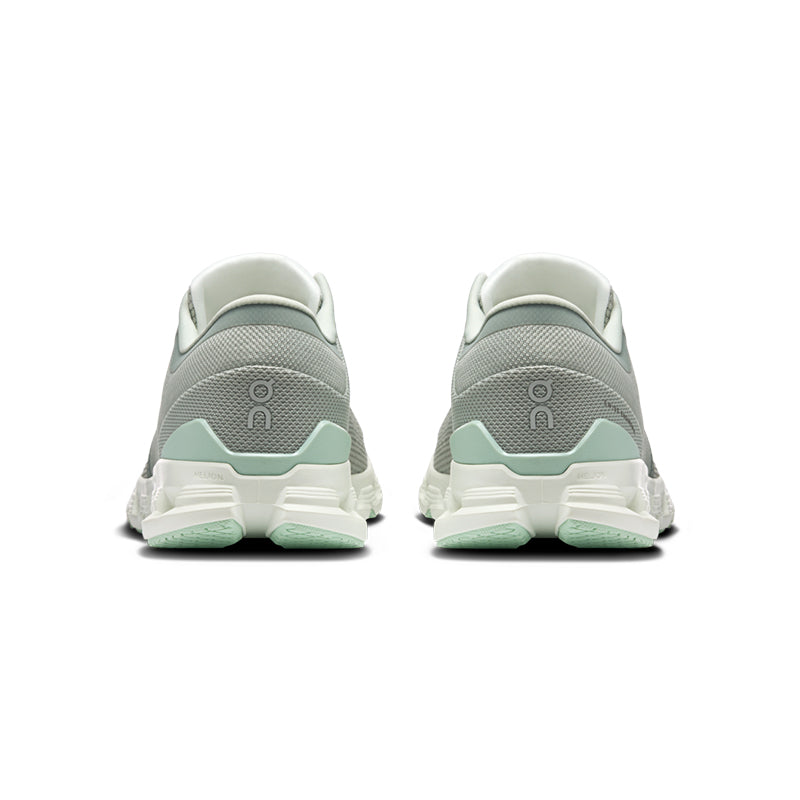 On Cloud X 4 running shoes in tin and iceberg colorway, rear view