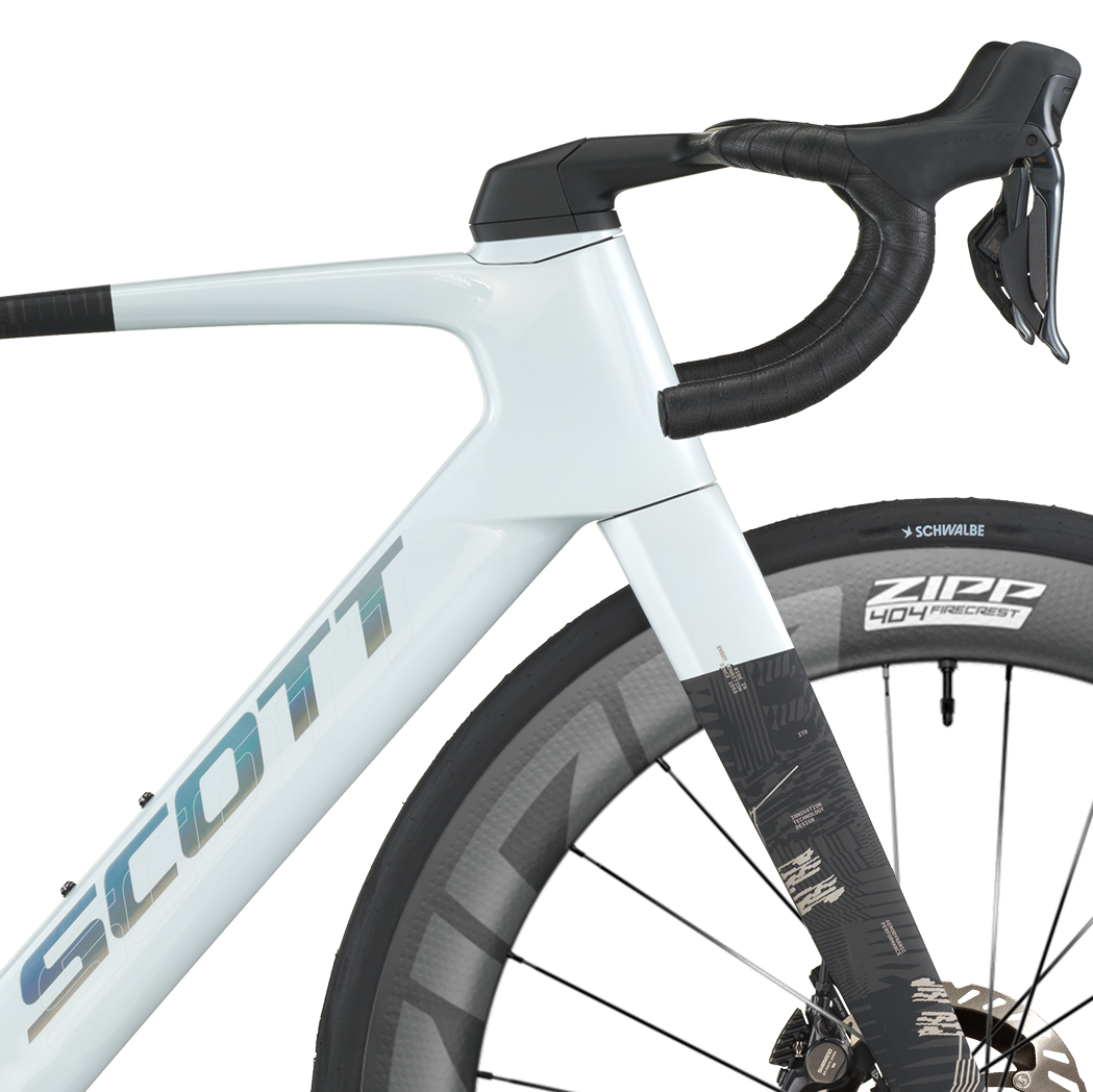 Scott Foil RC Pro bike front section showing white frame and black handlebars