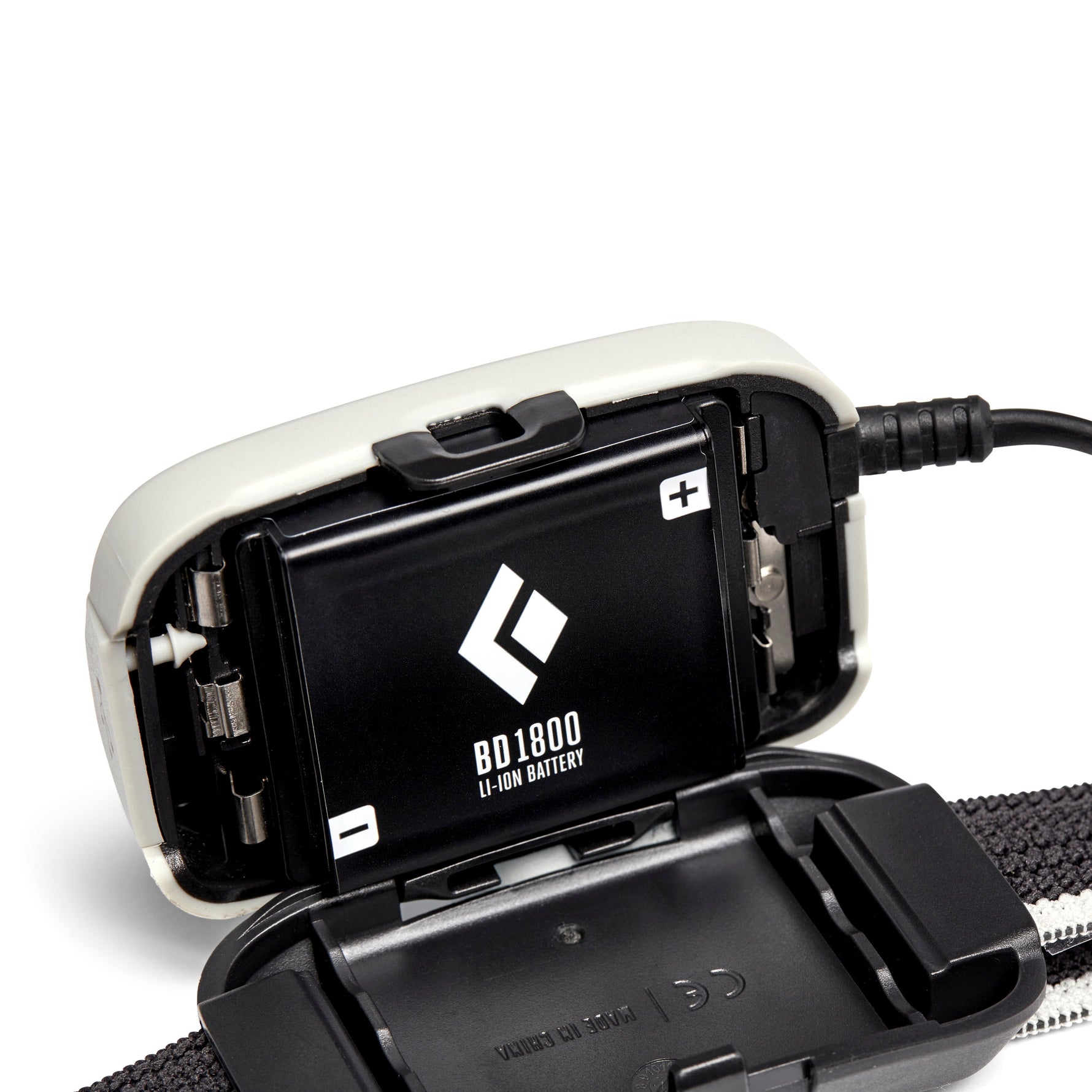 Black Diamond BD1800 lithium-ion battery pack in charging case with cables