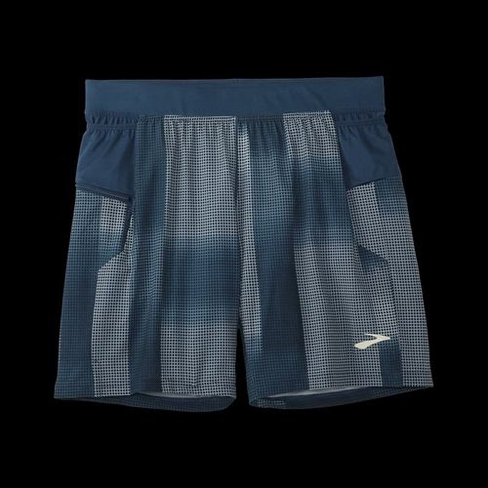 Brooks Sherpa 7 inch 2-in-1 running shorts in blue checkered pattern