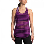 Brooks Hot Shot Tank in violet purple with horizontal stripes on model