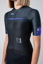 Gobik Attitude women's cycling jersey in black with purple teal gradient details
