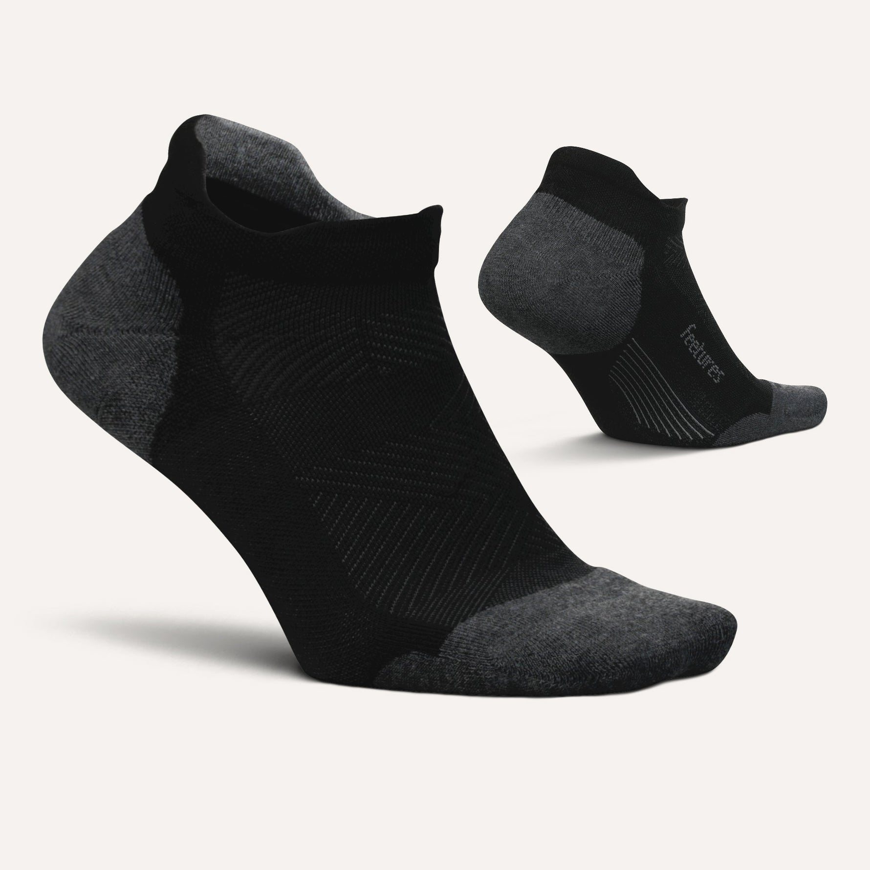 Feetures Elite Max Cushion Tab no-show athletic socks in black and grey