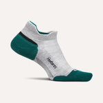 Feetures Elite Max Cushion Tab sock in light grey with teal accents
