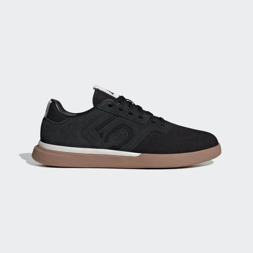 Five Ten Sleuth men's flat shoe in black with gum sole