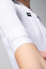 GOBIK Carrera 2.0 Unisex Jersey in Chalk white color showing sleeve detail