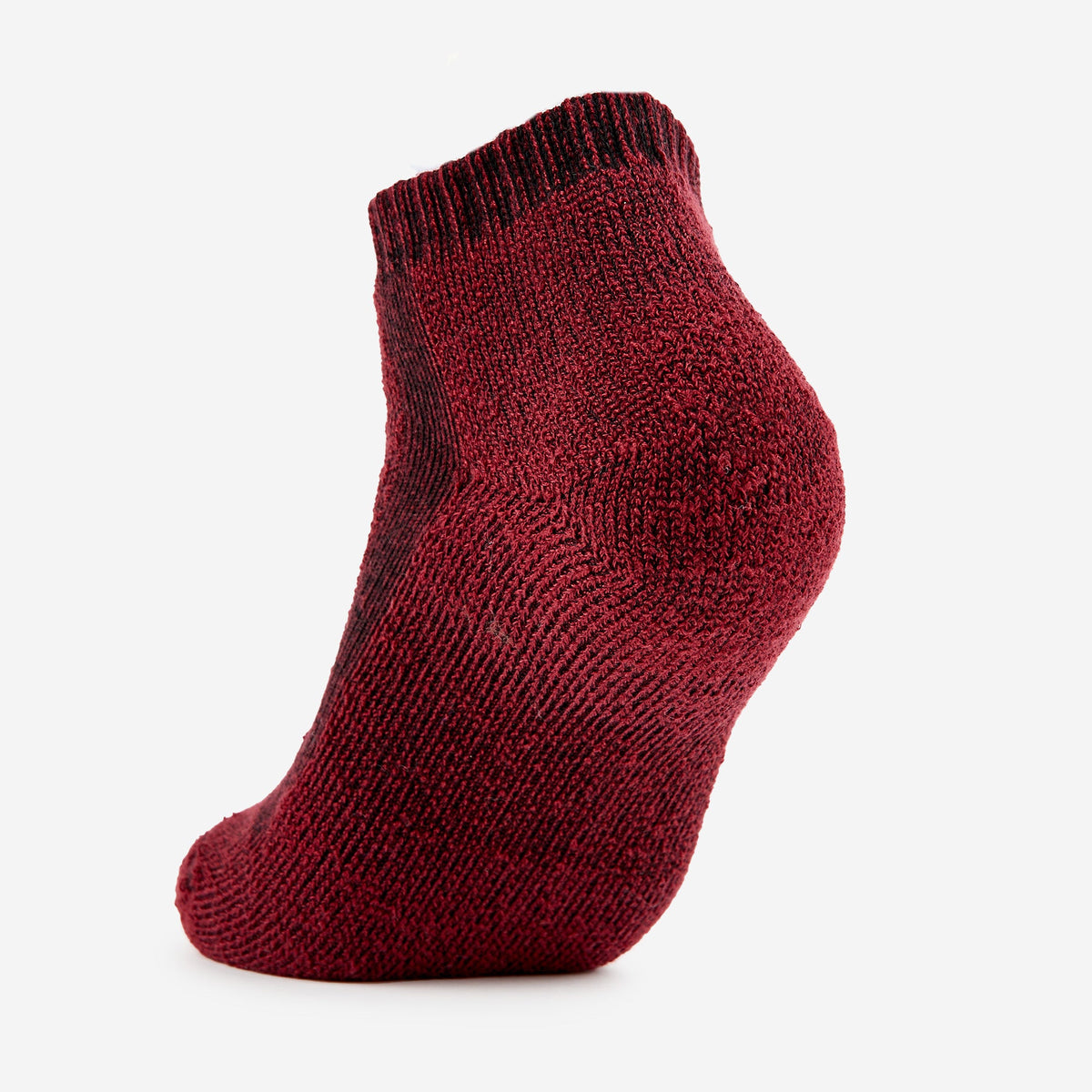 Thorlos hiking low cut ankle sock in burgundy marl on white background