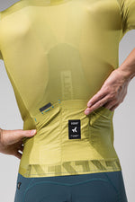 GOBIK Magnitude short sleeve cycling jersey in split green with rear pockets