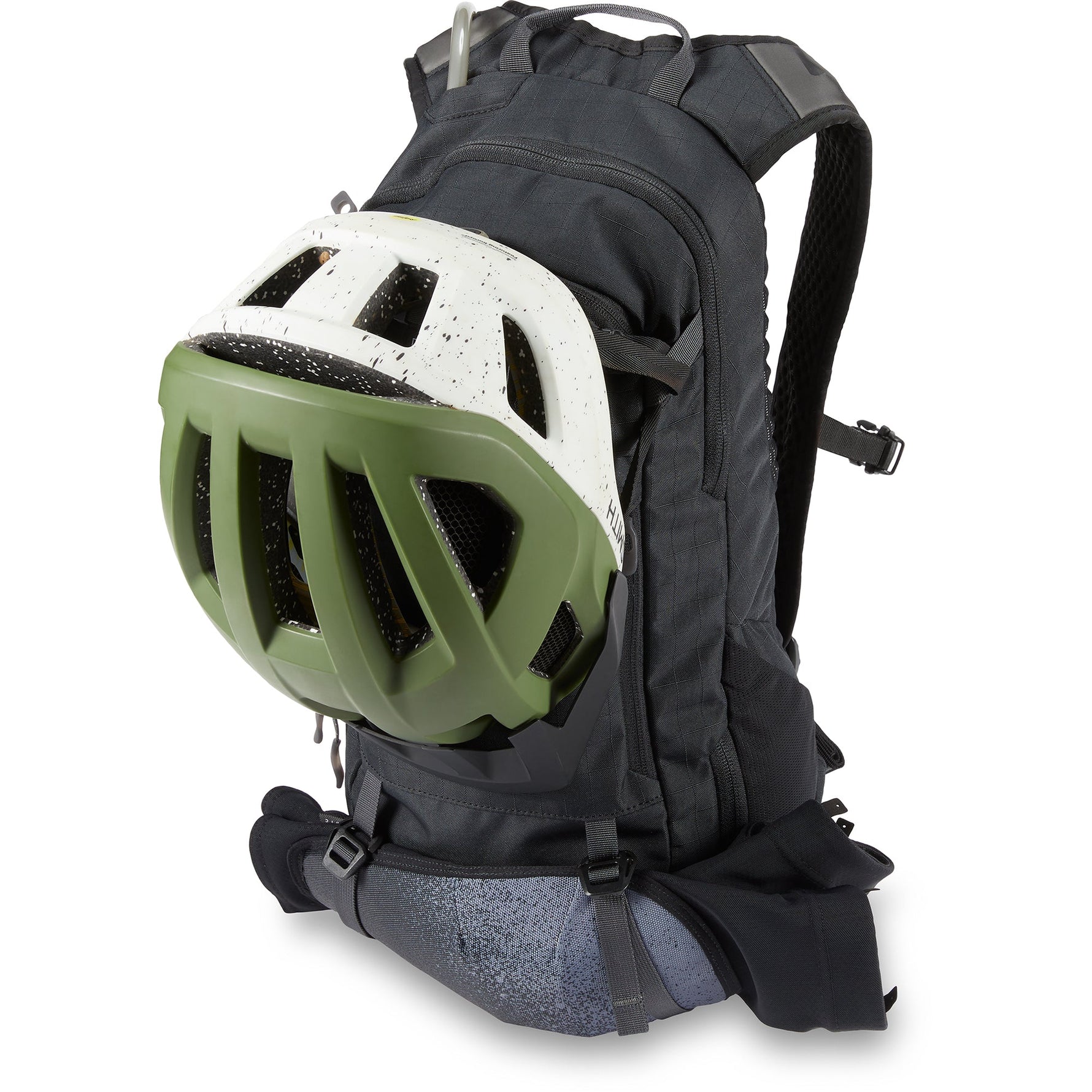 Dakine SYNCLINE 12L black mountain bike backpack with green helmet attached