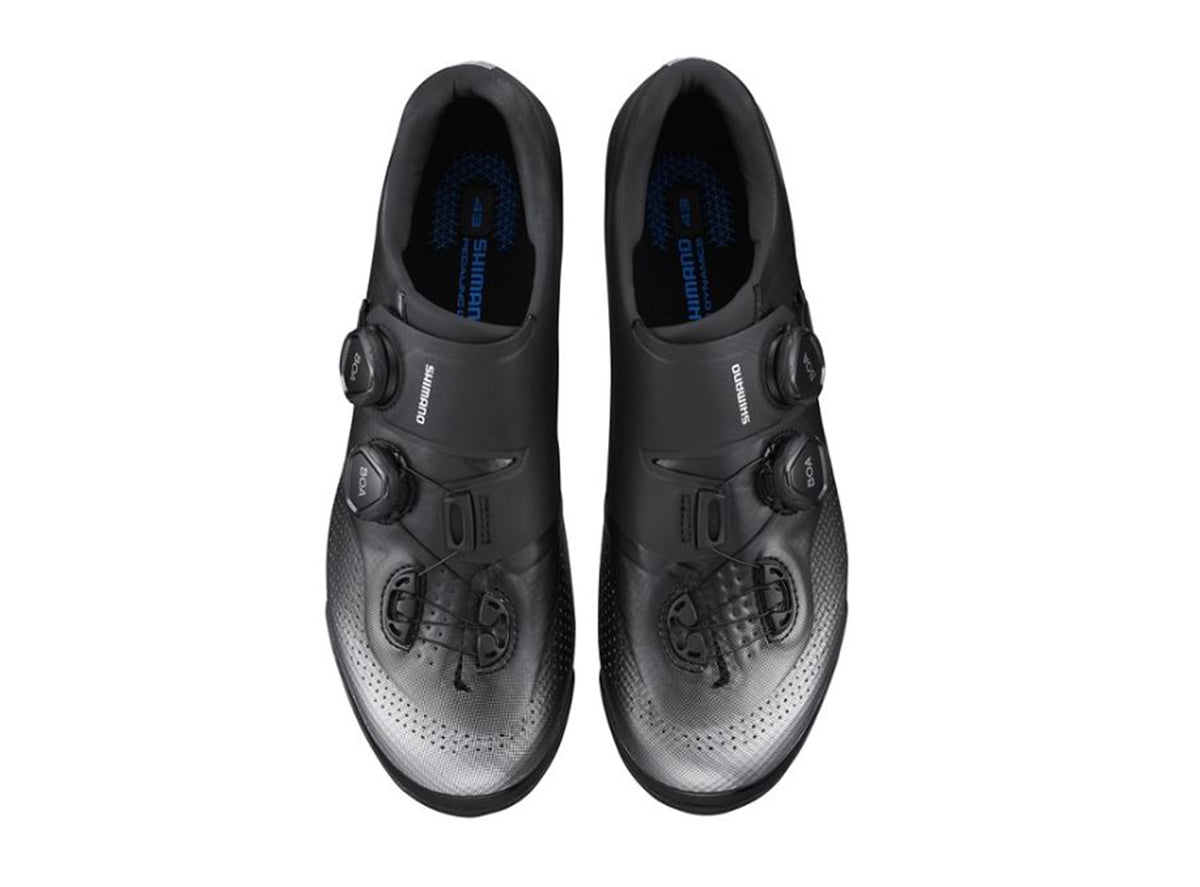 Shimano XC702 black cycling shoes with dual BOA dials and perforated design