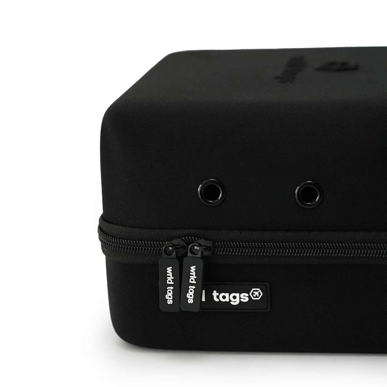 WRLD TAGS Cap Carrier - Black