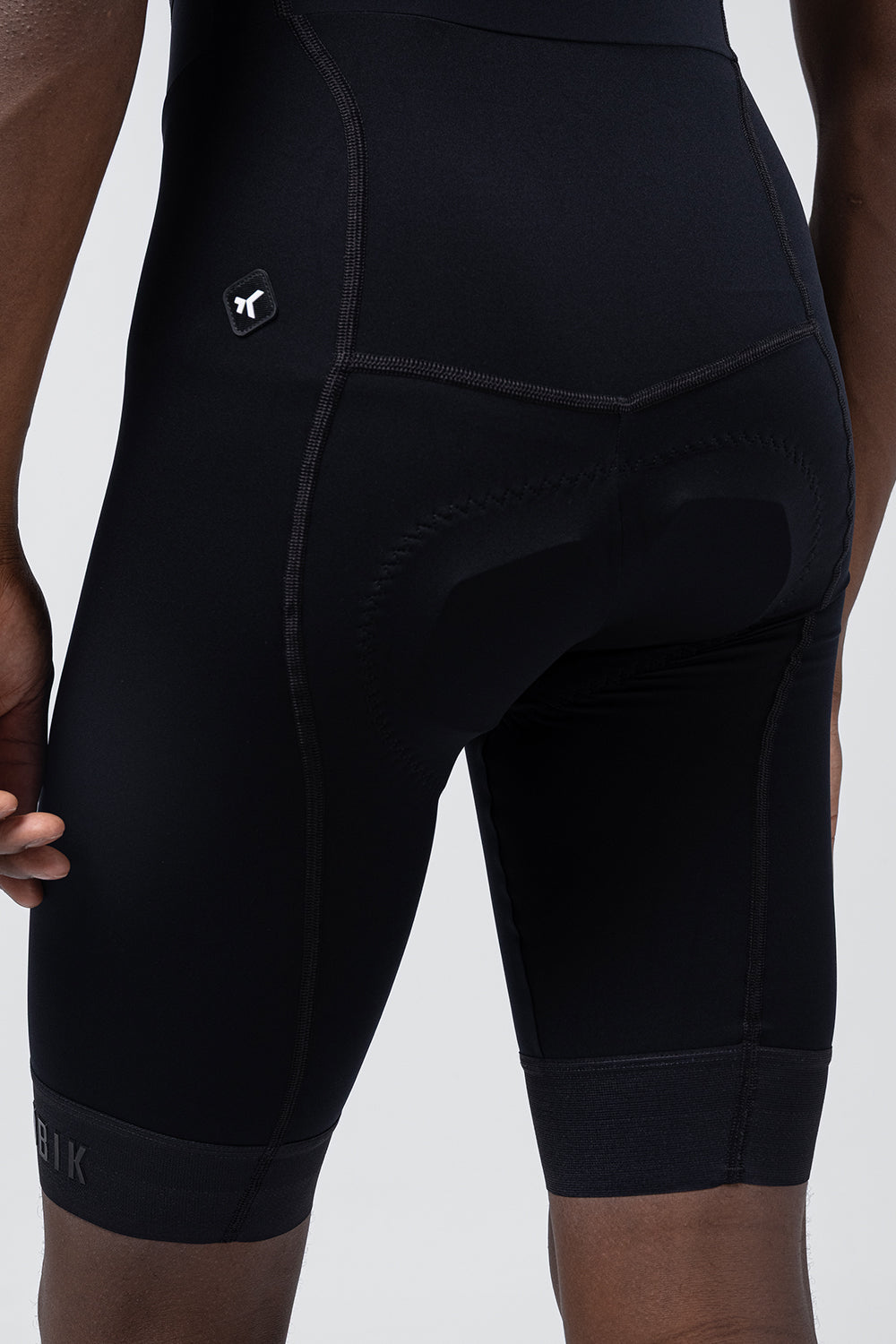 GOBIK Bibshort Absolute 7.0 Men in black with professional studio lighting