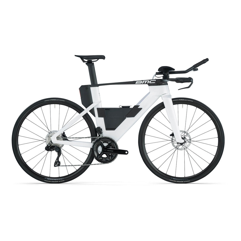 BMC Speedmachine 01 FOUR triathlon bike in white and black colorway