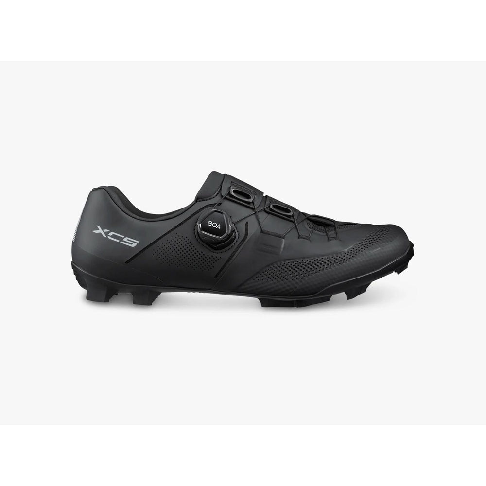 Shimano XC5 black mountain bike cycling shoe with BOA closure system.