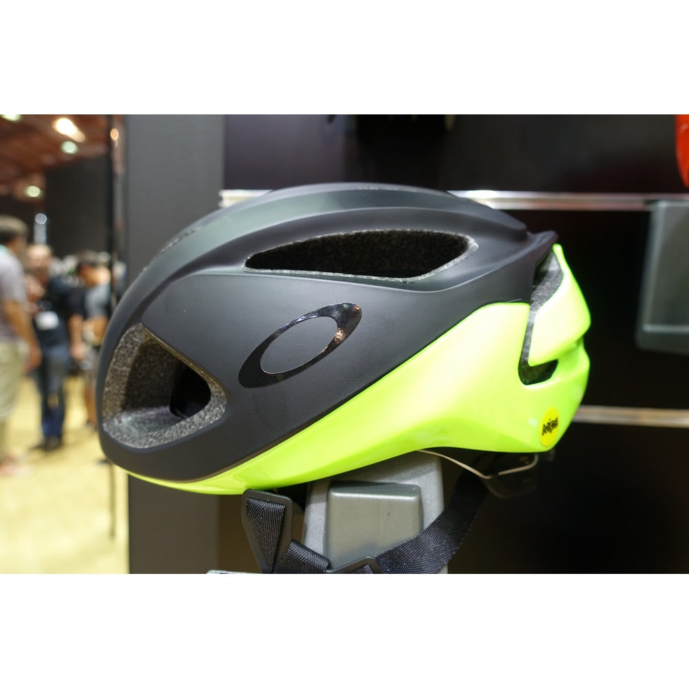 Oakley Aro 3 Mips Helmet - Retina Burn
