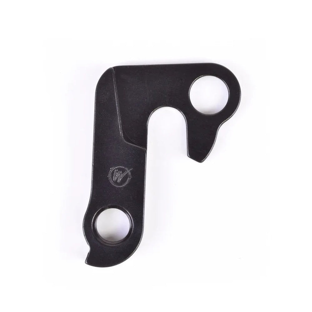DER PART WMFG RD HANGER #131