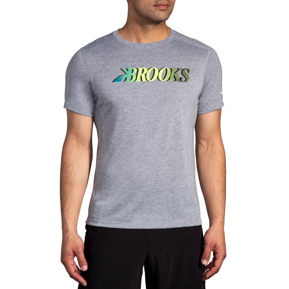 Brooks Distance short sleeve men's running shirt in light gray heather