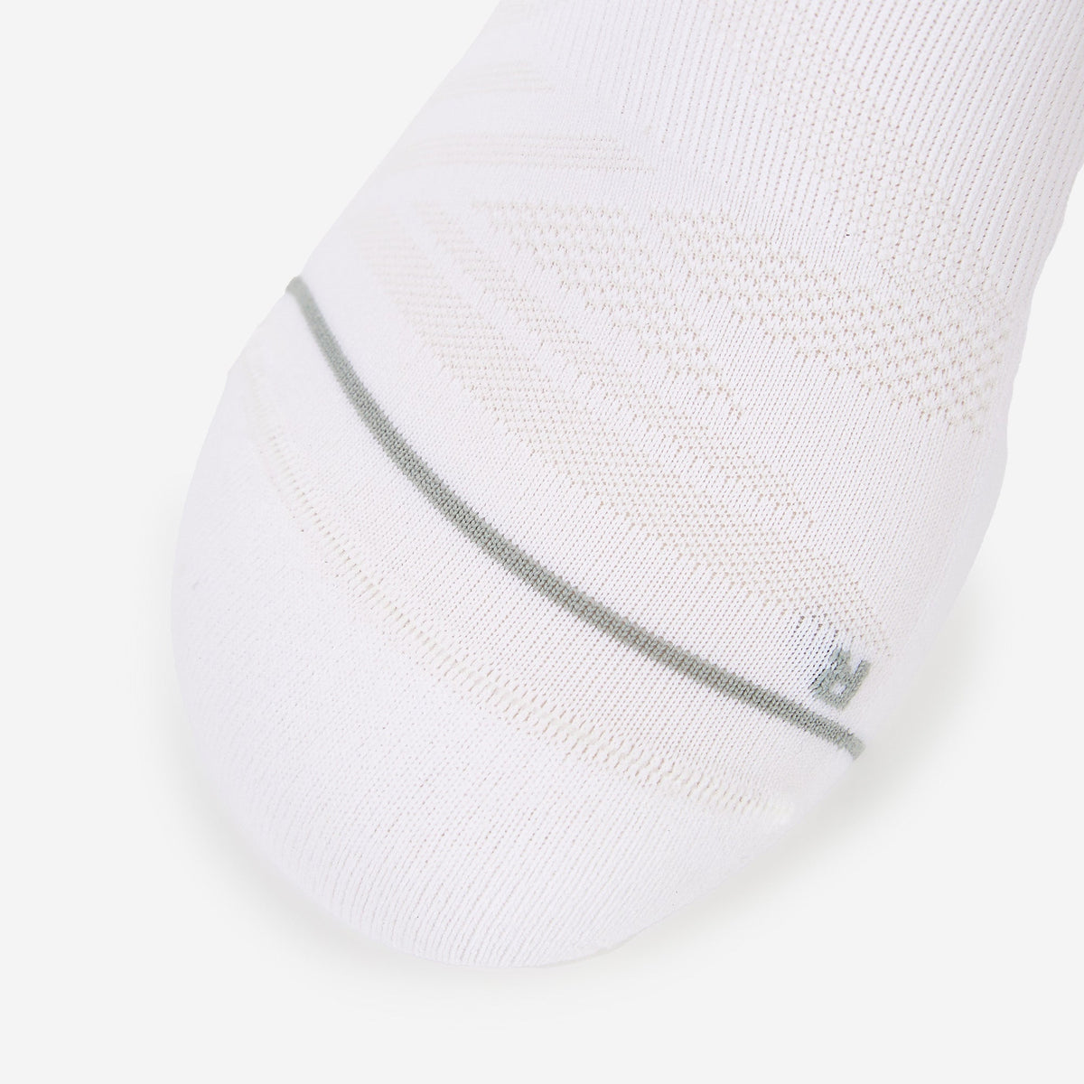Thorlos Experia XSpeed white sock close-up detail of toe box and gray seam construction