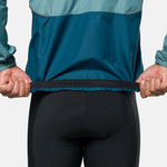 Pearl Izumi Quest Barrier Men's Jacket in Lapis colorway with teal and blue color blocking