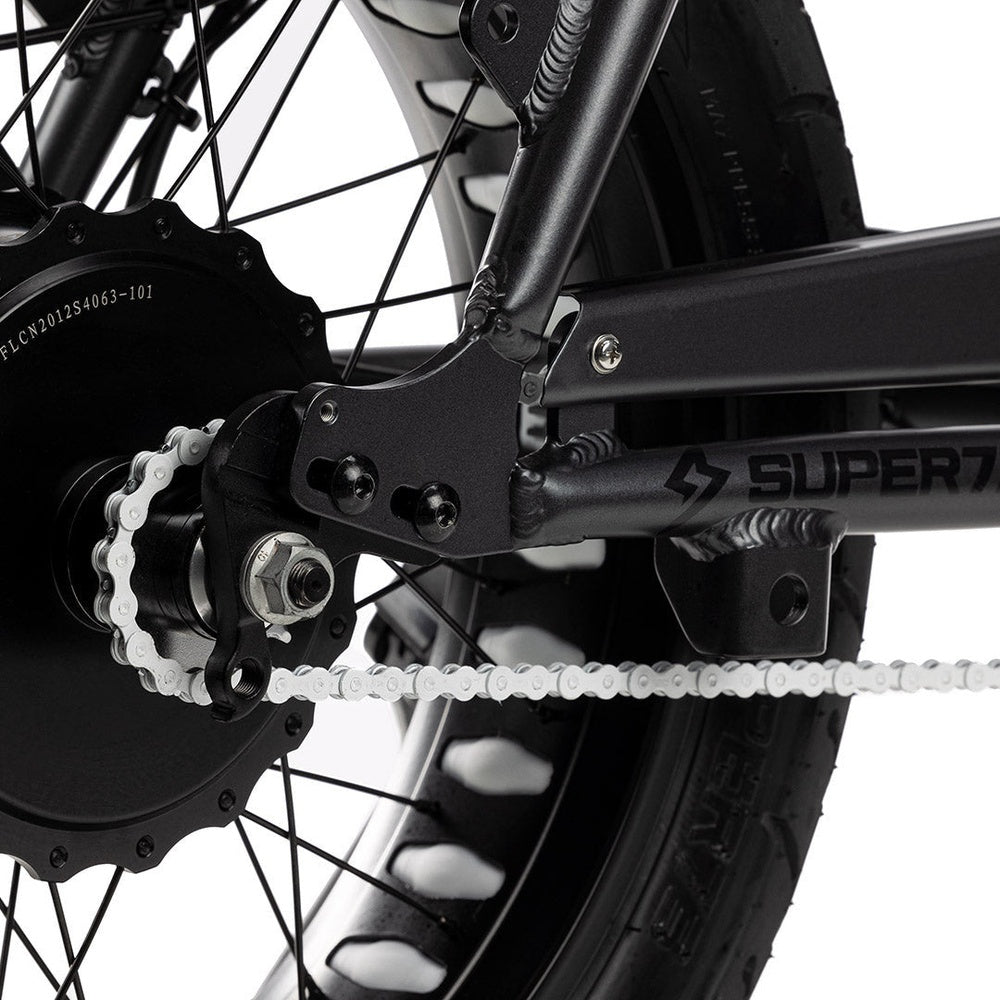 Super73 Colored Bike Chain Chain, ZX/Z-Miami, White