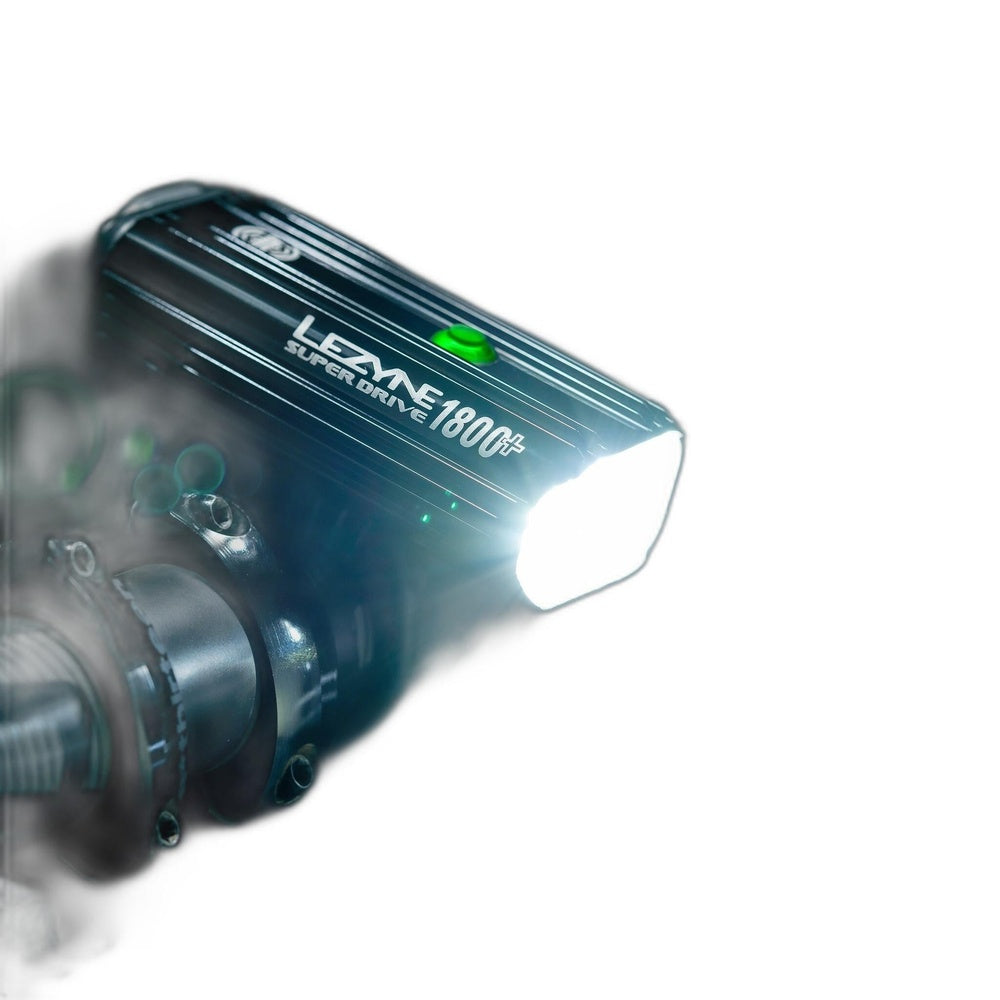 Lezyne SUPER DRIVE 1800+ SMART FRONT BLACK