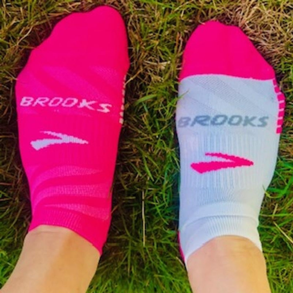 Brooks Ghost Midweight 2 Pack Socks	Black Medium