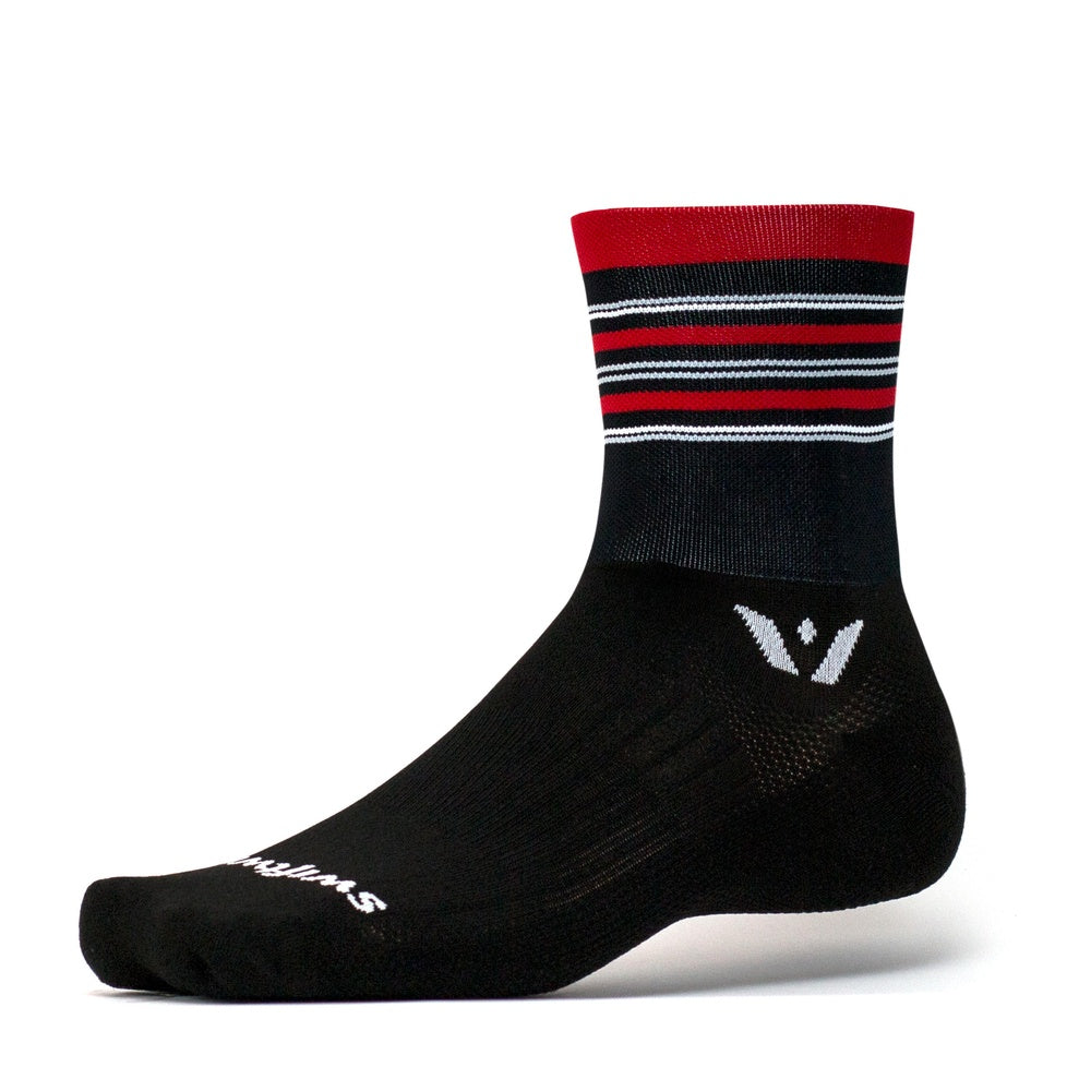 Swiftwick Aspire Four Socks - Black/Red