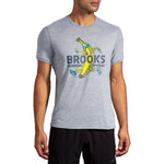 Brooks Distance Graphic T-Shirt in heather gray with colorful runner graphic