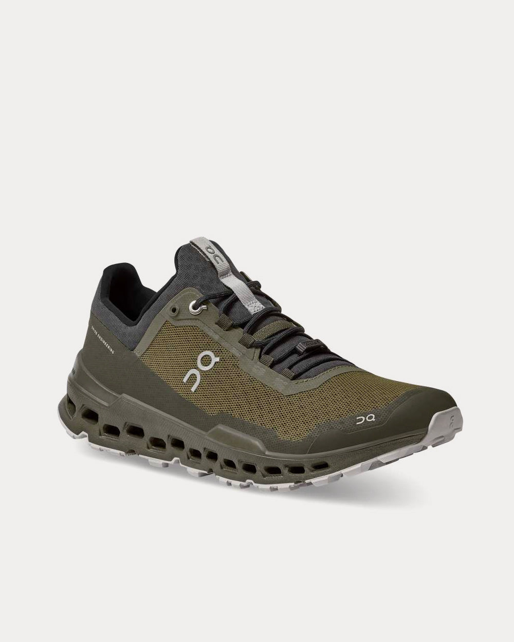 On Cloudultra men's trail running shoe in olive and eclipse colorway, three-quarter view