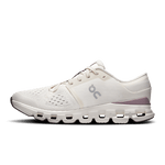 On Cloud X 4 women's running shoe in ivory and heron colorway