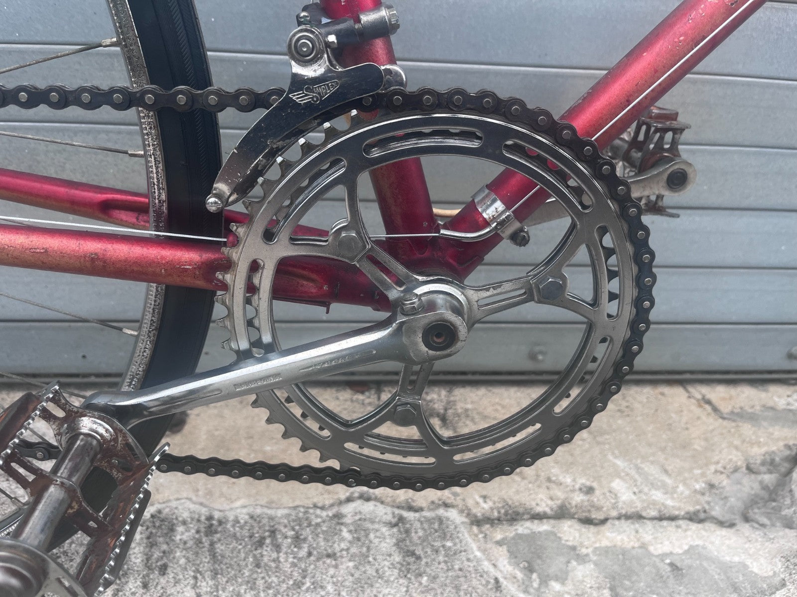 Sugino alloy crankset and Simplex drivetrain on 1975 France-Loire Mixte