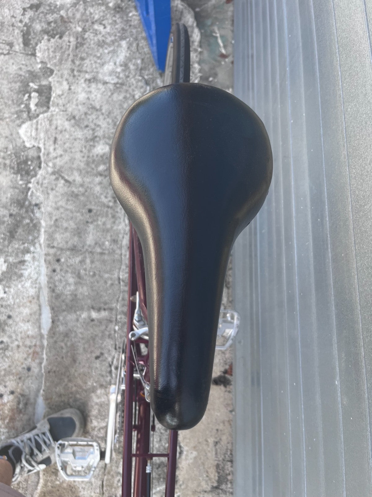 Vintage SUTEKI mixte road bike adjustable saddle and seat post
