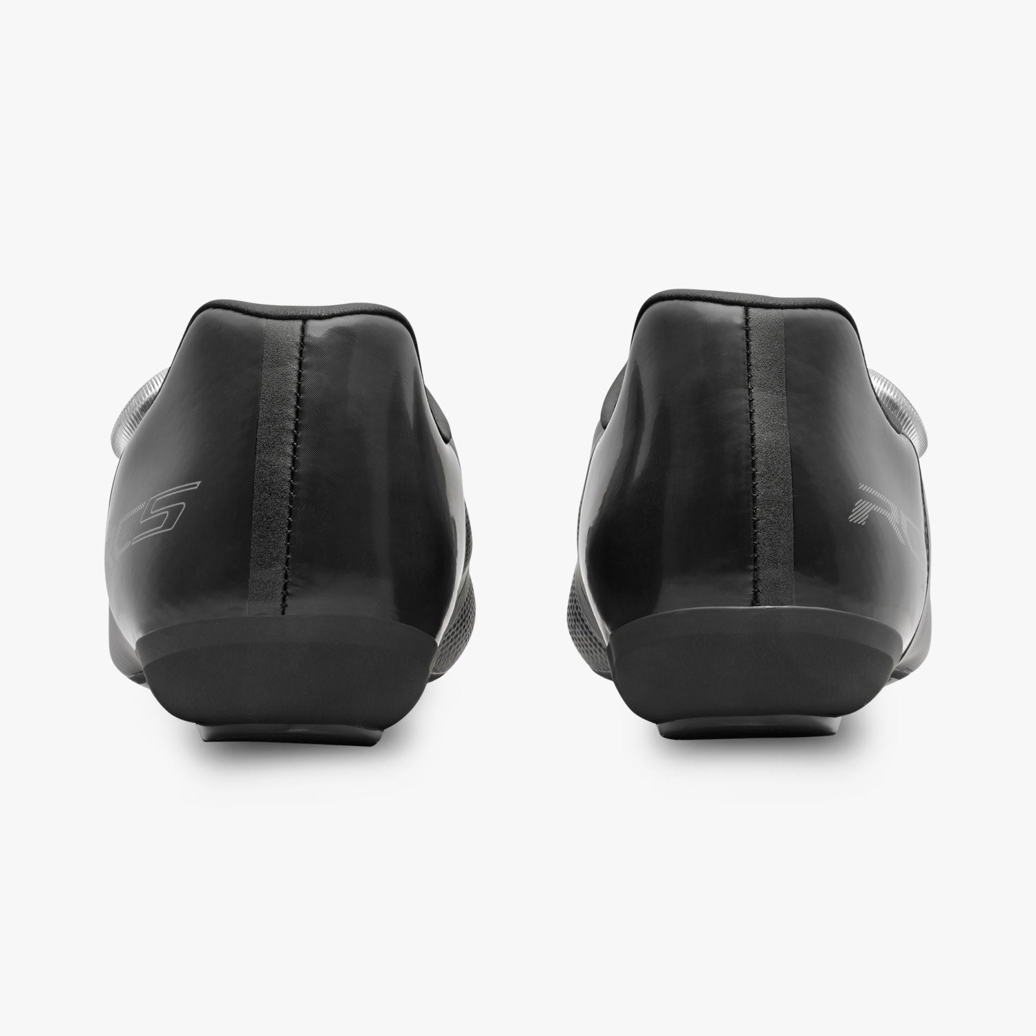 Shimano RC502 cycling shoes in black shown from rear heel view
