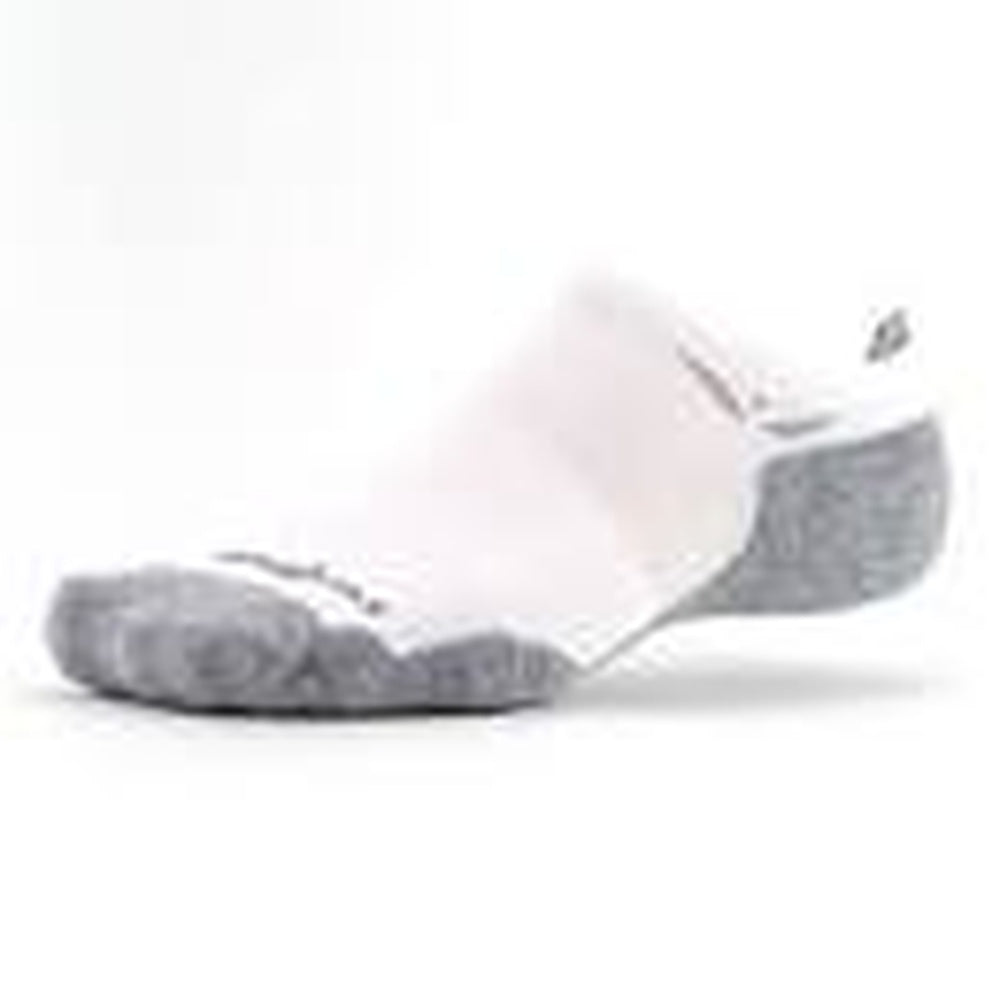 Swiftwick Maxus Zero Socks - White